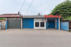 reddoorz jalan raya tuparev karawang