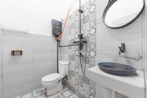 reddoorz jalan raya tuparev karawang