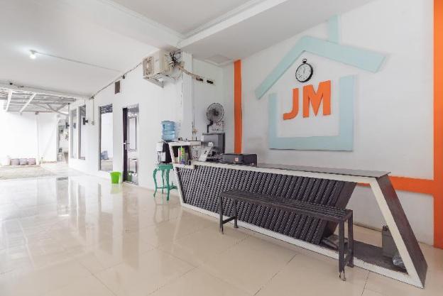 reddoorz jalan raya tuparev karawang