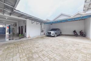 reddoorz jalan raya tuparev karawang