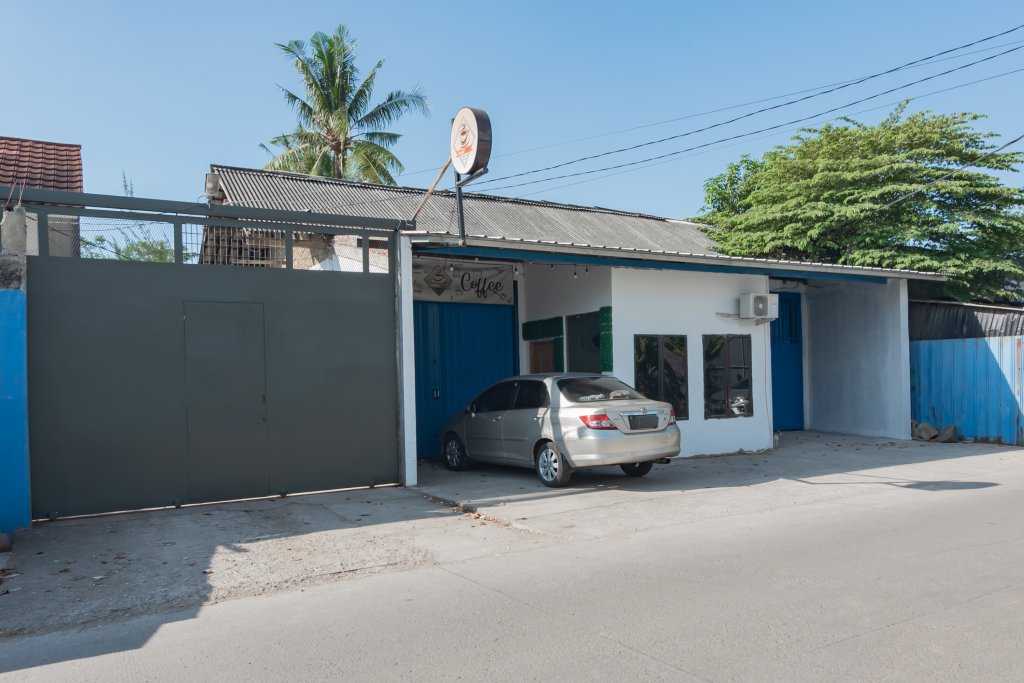 reddoorz jalan raya tuparev karawang