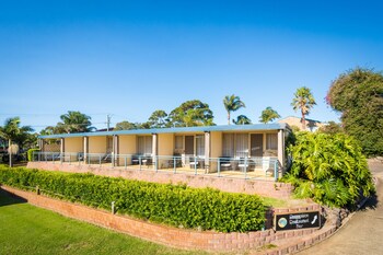 black dolphin motel and apartments