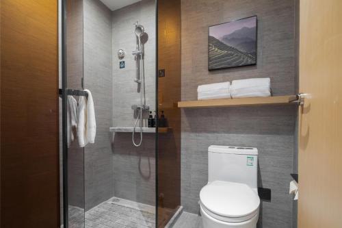 atour hotel jincheng zezhou road