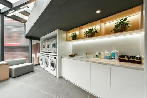 atour x hotel shenyang rialway station zhongshan road
