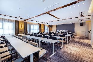 atour hotel yibin west high speed railway station
