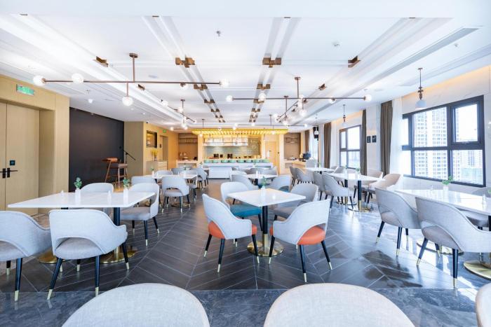 atour hotel yibin west high speed railway station