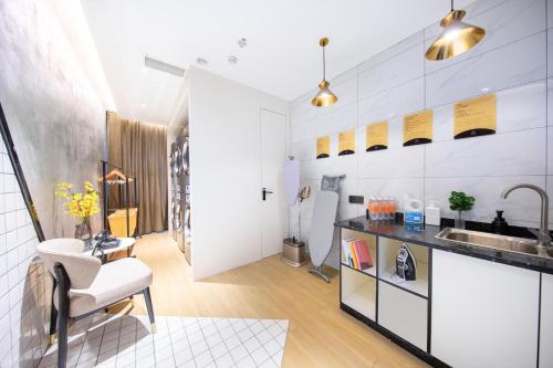 atour hotel yibin west high speed railway station