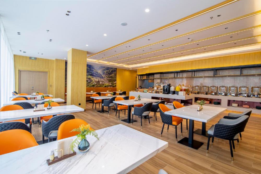 atour x hotel dalian xinghai square xi an road