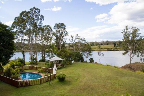 clarence river bed and breakfast