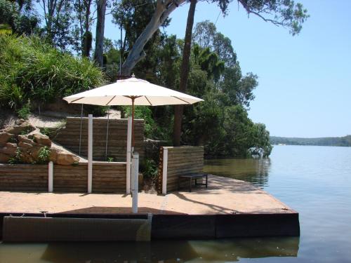 clarence river bed and breakfast