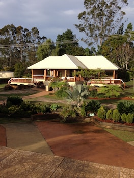 clarence river bed and breakfast