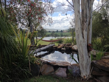 clarence river bed and breakfast