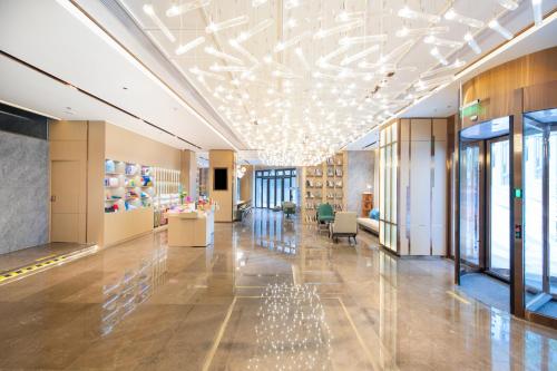atour hotel shenzhen guangming science city