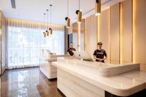 atour hotel shenzhen guangming science city