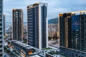 atour hotel shenzhen guangming science city