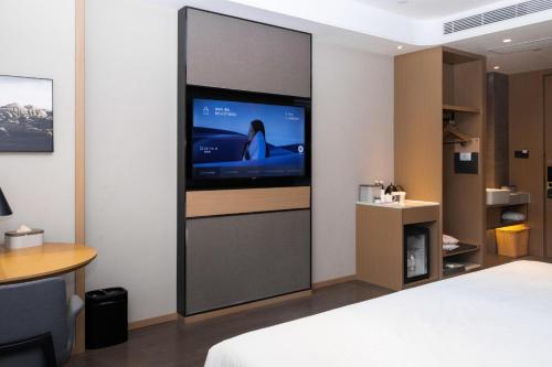 Atour Hotel North Qingdao Railway Station Middle Chongqing Road,China>>Qingdao,4 star