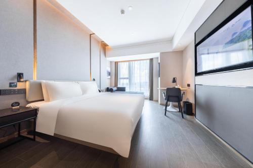 atour hotel zhongshan xiaolan