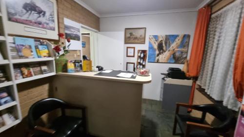 lone pine motel corowa