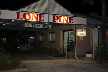 lone pine motel corowa