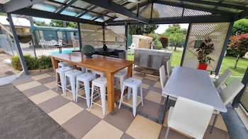 lone pine motel corowa