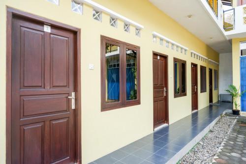 reddoorz syariah near exit tol krapyak semarang