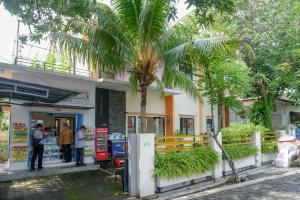 reddoorz syariah near exit tol krapyak semarang