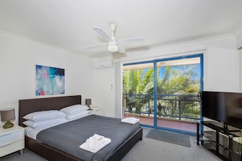 Bella Mare Beachside Apartments,Coolangatta>>Carrara,4 star