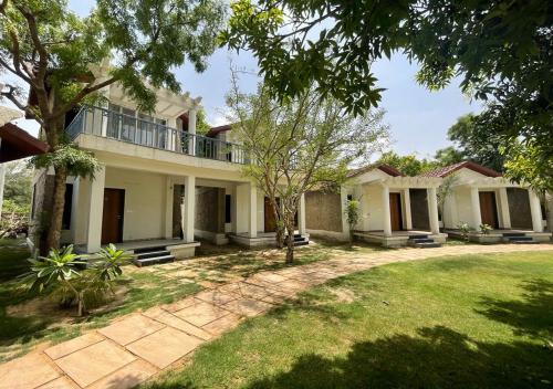 las cabanas resort pushkar