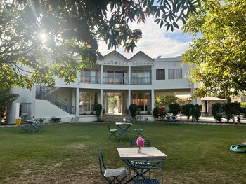 las cabanas resort