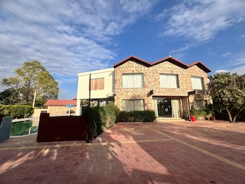 las cabanas resort