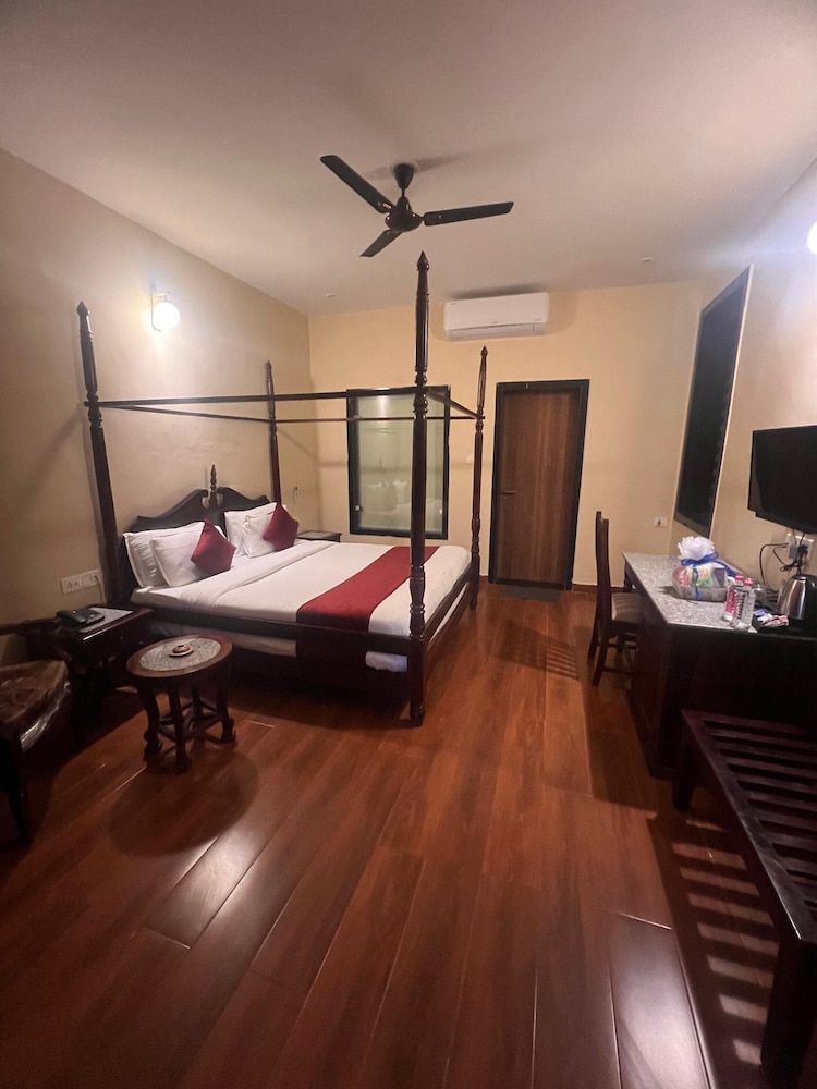 las cabanas resort