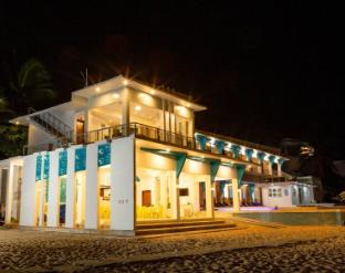 namanday island resort