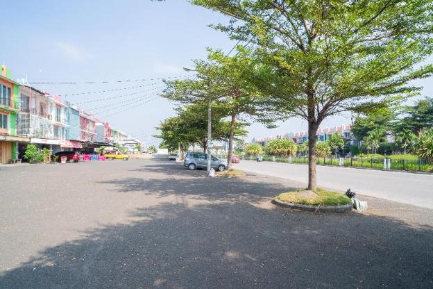 reddoorz aralia harapan indah