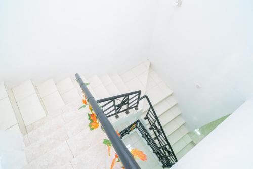 reddoorz aralia harapan indah