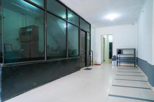 reddoorz aralia harapan indah