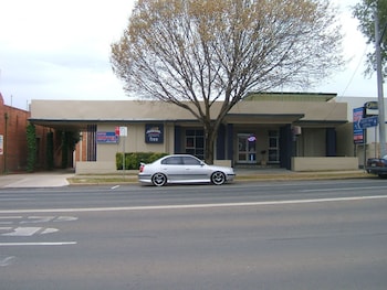 Albury Clifton Motel,New South Wales>>Albury,3 star