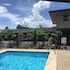 country plaza motor inn