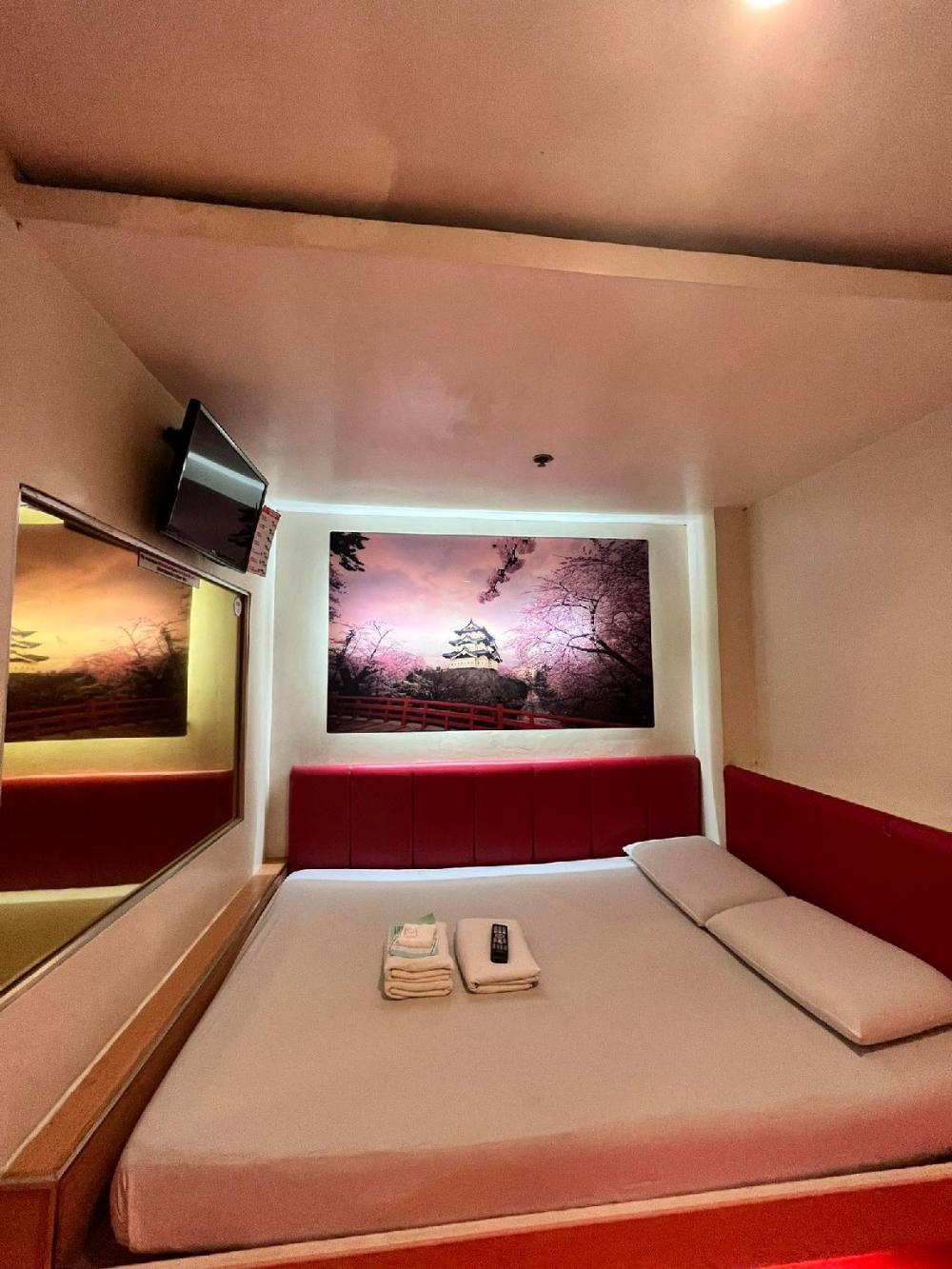 my inn edsa guadalupe