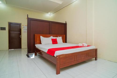 reddoorz syariah jalan bukit kaminting 2