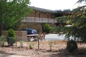 red cedars motel