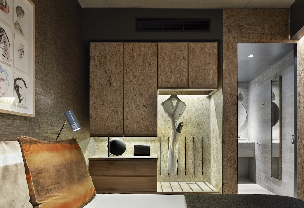 ovolo nishi