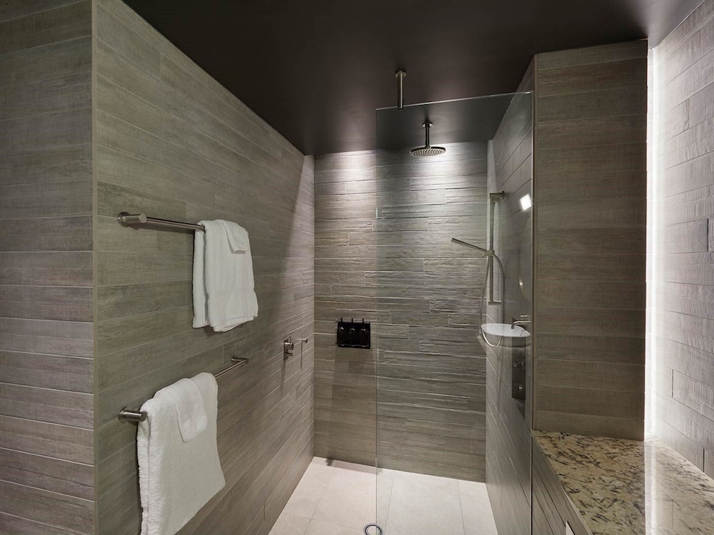 ovolo nishi