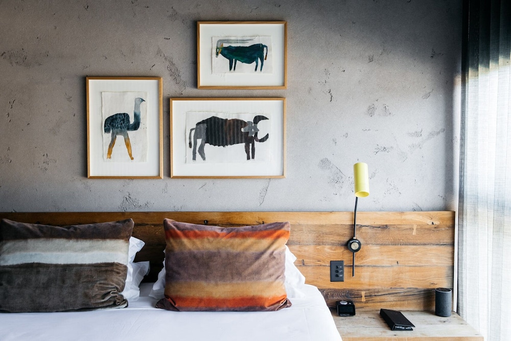 ovolo nishi