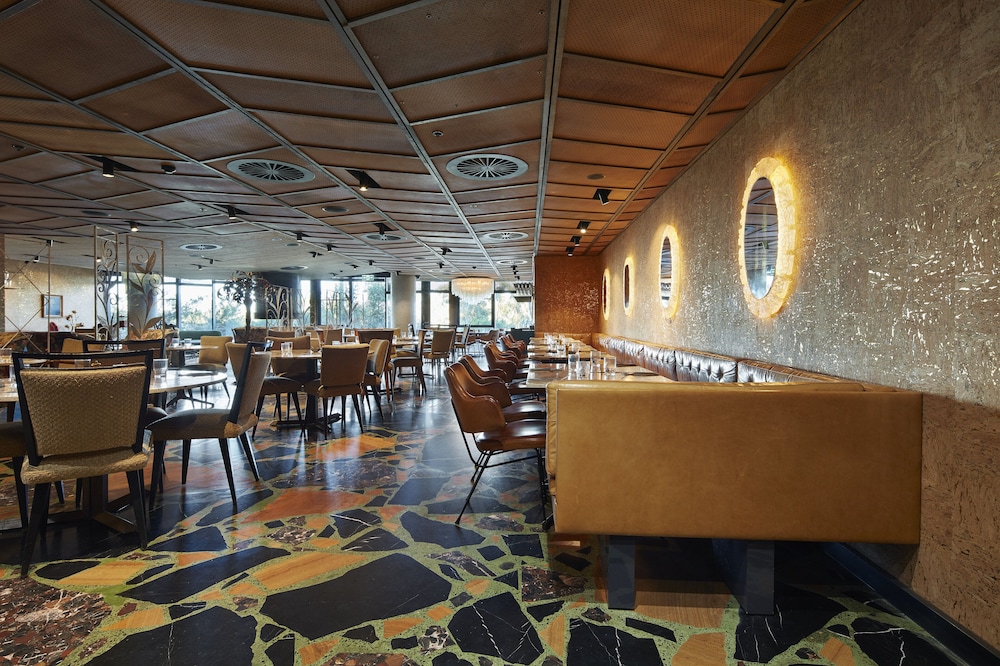 ovolo nishi