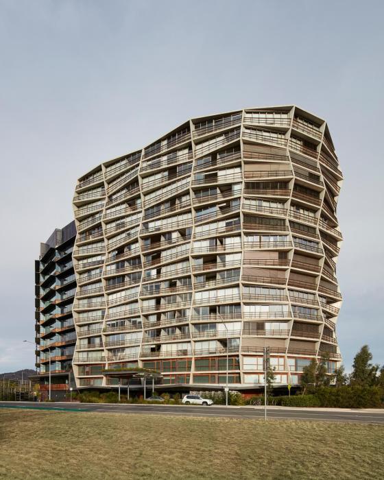 ovolo nishi