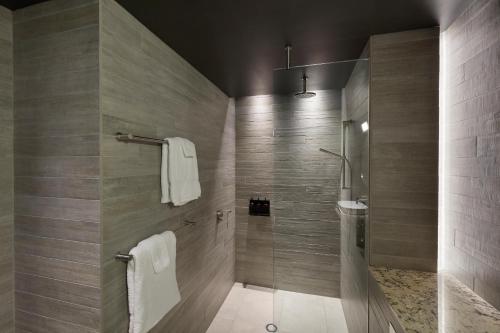 ovolo nishi