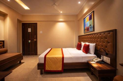 west end hotel