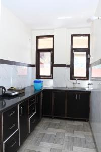 Jujurana Homestay-Valley Views, Shoghi,India>>Shimla,0 star