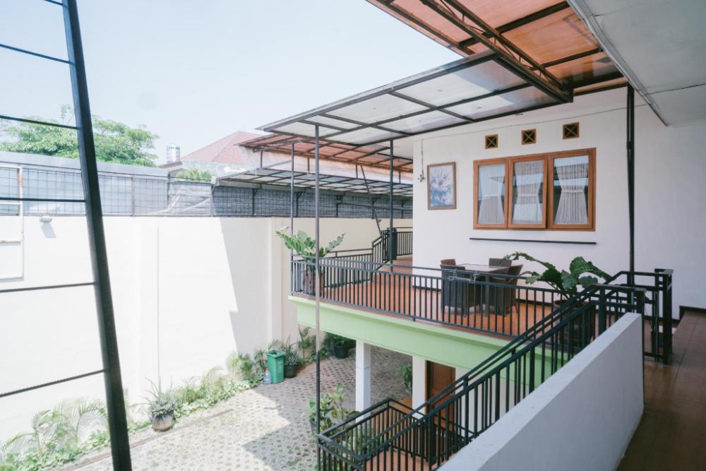 urbanview hotel griya surya malang by reddoorz