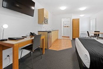 Browns Plains Motor Inn,Browns Plains>>Brisbane,4 star